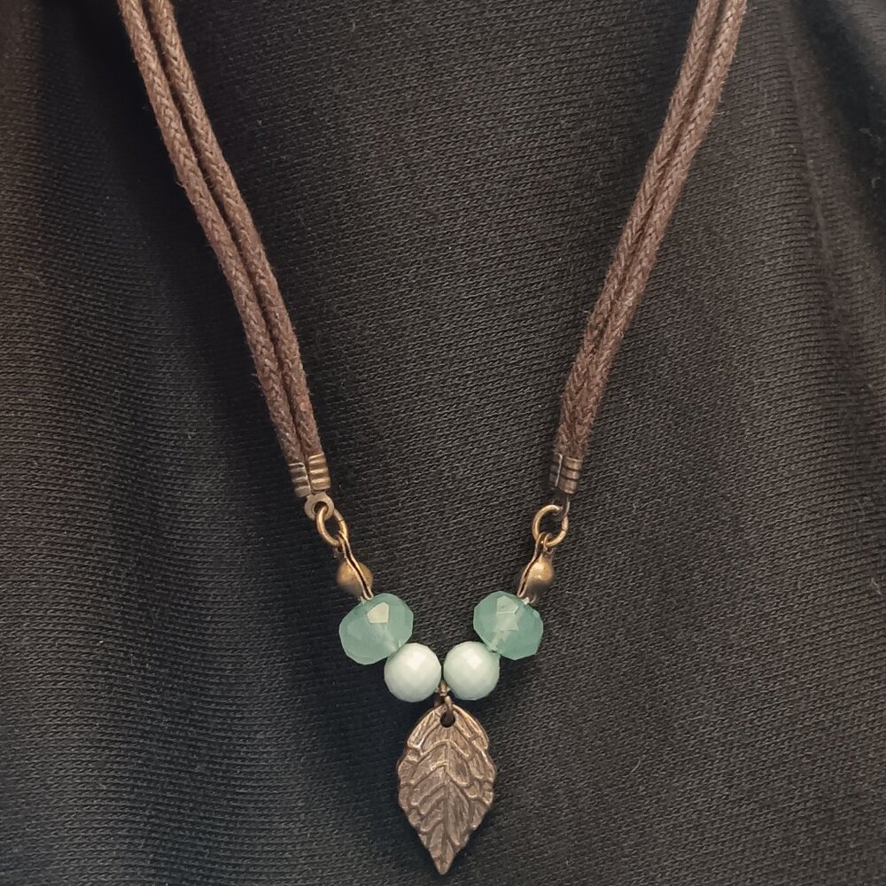 🍂2 for $12 -Cute leaf choker necklace